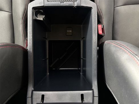 Certified 2024 Toyota 4Runner TRD Off-Road Premium image 34