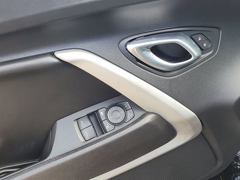 Used 2018 Chevrolet Camaro LS image 8