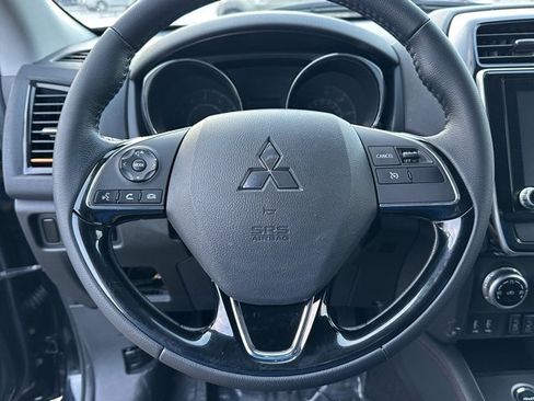 Used 2023 Mitsubishi Outlander Sport image 41