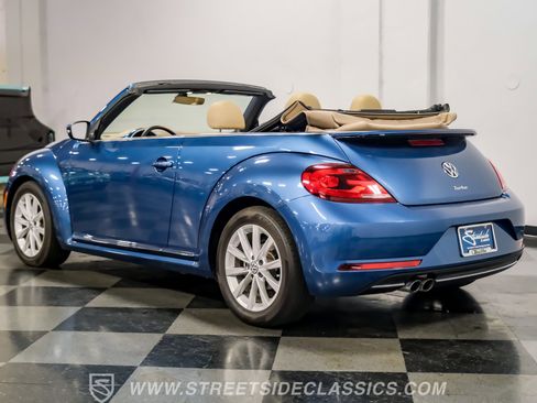 Used 2019 Volkswagen Beetle 2.0T Final Edition SEL image 8