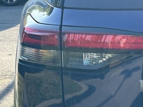 New 2026 Nissan Pathfinder Platinum AWD/4WD image 12