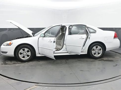 Used 2011 Chevrolet Impala LS image 52