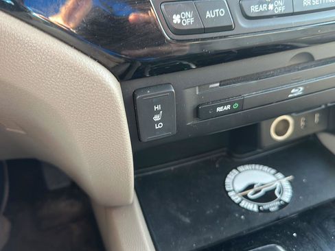 Used 2017 Honda Pilot Touring image 21