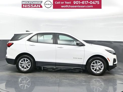 Used 2023 Chevrolet Equinox LS image 7