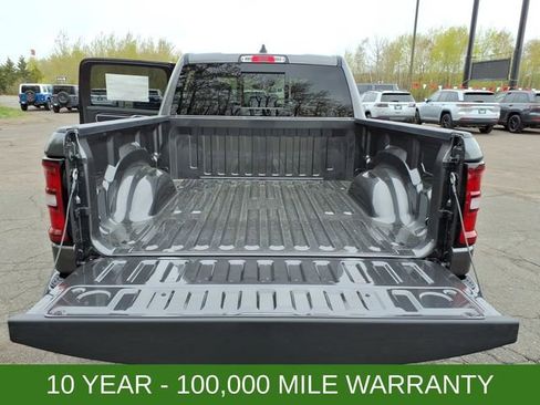 New 2026 RAM 1500 Laramie w/ Night Edition AWD/4WD image 8