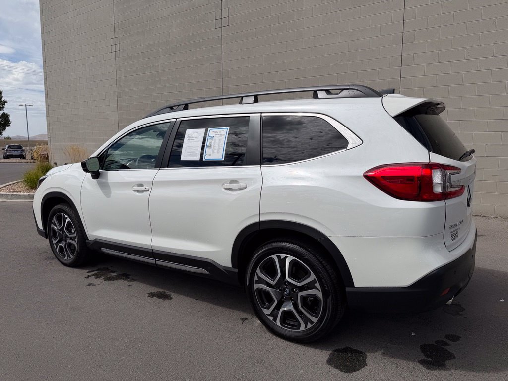 Used 2026 Subaru Ascent Limited AWD/4WD image 5