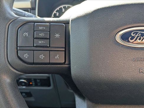 Certified 2022 Ford F150 XLT image 11
