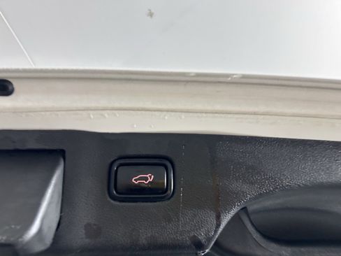 Used 2019 Kia Sorento SX w/ SX Touring Package image 21