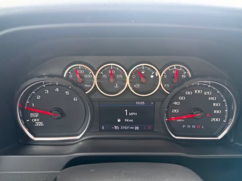 Used 2020 Chevrolet Silverado 1500 LT Trail Boss AWD/4WD image 9