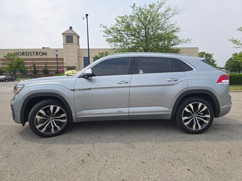 Used 2021 Volkswagen Atlas Cross Sport SEL Premium R-Line AWD/4WD image 18
