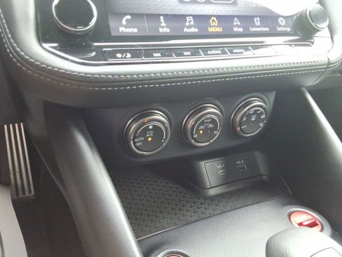 Used 2024 Nissan Z NISMO w/ Floor Mat Package RWD image 18