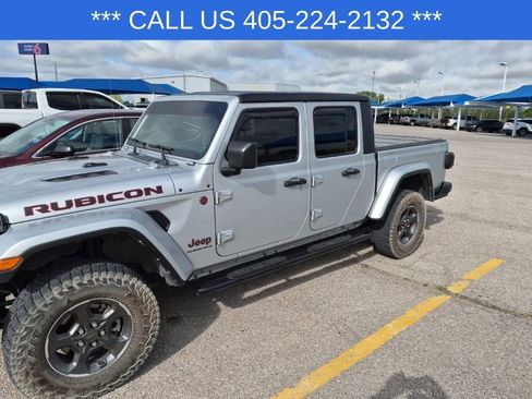 Used 2023 Jeep Gladiator Rubicon w/ LED Lighting Group image 3
