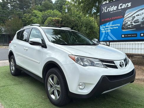 Used 2015 Toyota RAV4 XLE AWD/4WD image 1