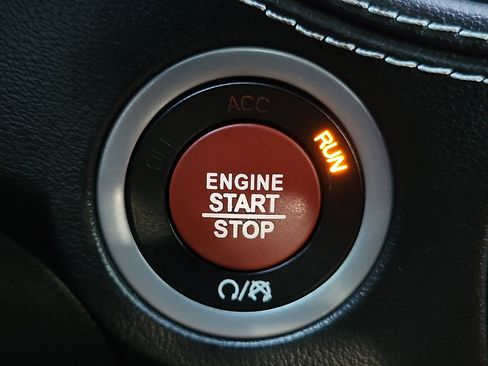 Used 2022 Dodge Charger SRT Hellcat RWD image 17