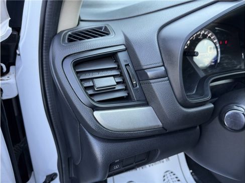 Used 2019 Honda CR-V LX image 34