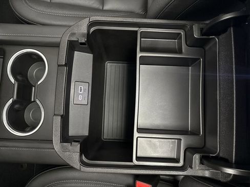 Used 2023 Chevrolet Tahoe Z71 w/ Luxury Package image 68