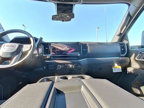 New 2026 GMC Sierra 2500 SLE image 24