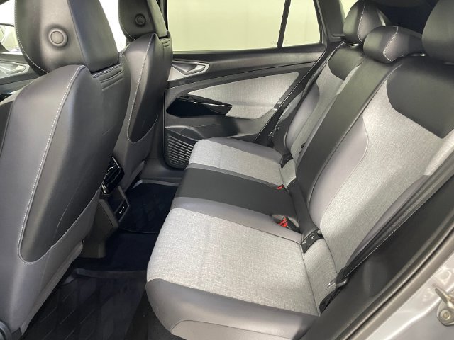 Used 2024 Volkswagen ID.4 2WD image 15