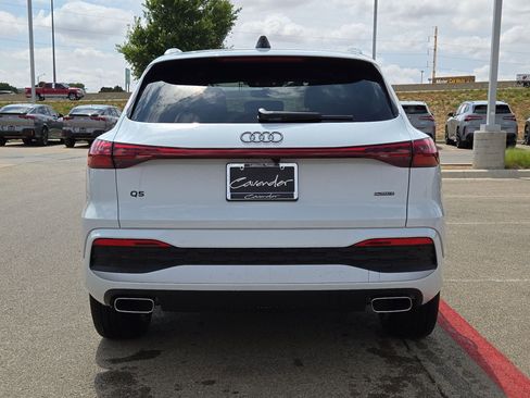New 2026 Audi Q5 Premium AWD/4WD image 12