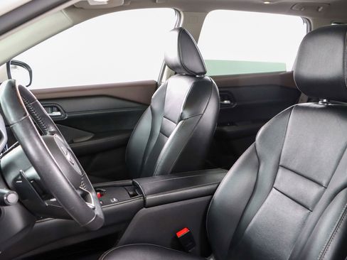 Used 2022 Nissan Rogue SL FWD image 24