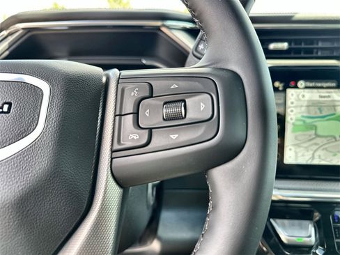 New 2026 GMC Sierra 2500 Denali w/ Denali Reserve Package image 32