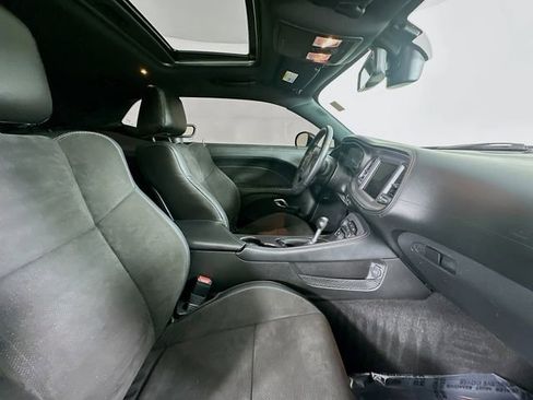 Used 2023 Dodge Challenger R/T w/ Plus Package image 23