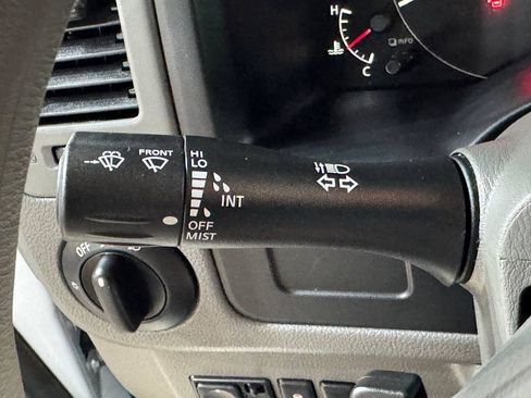 Used 2017 Nissan NV 1500 SV RWD image 19