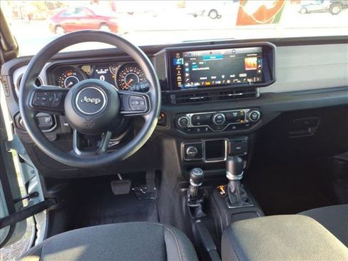 Used 2024 Jeep Wrangler Sport image 12
