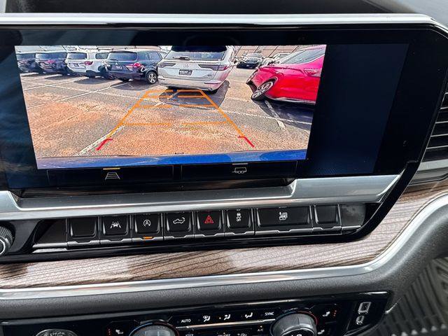 Used 2024 Chevrolet Silverado 1500 LT AWD/4WD image 11