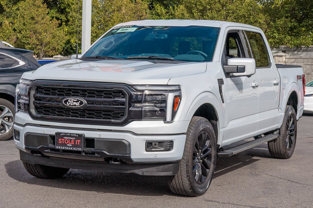 Used 2025 Ford F150 Lariat w/ Equipment Group 501A Mid AWD/4WD image 16