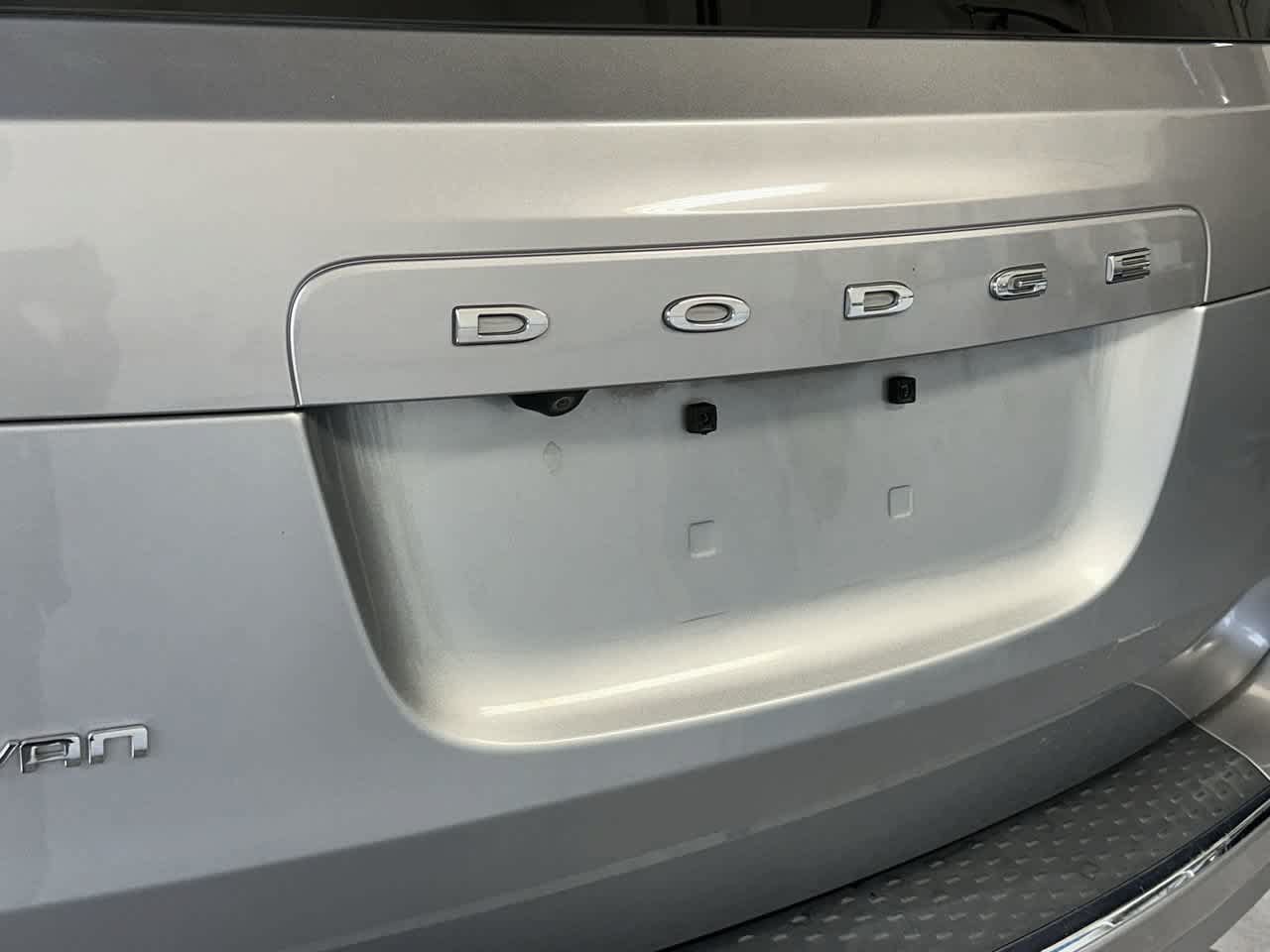 Used 2019 Dodge Grand Caravan SXT FWD image 10