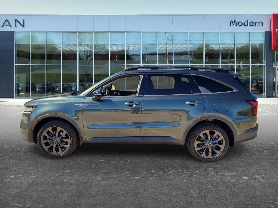Used 2022 Kia Sorento SX Prestige w/ Rust Color Package AWD/4WD image 8