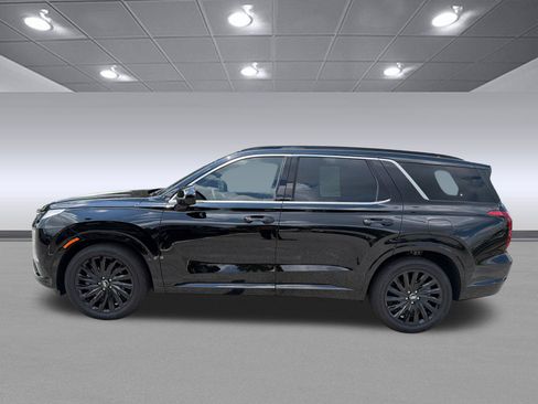 Certified 2025 Hyundai Palisade Calligraphy AWD/4WD image 10