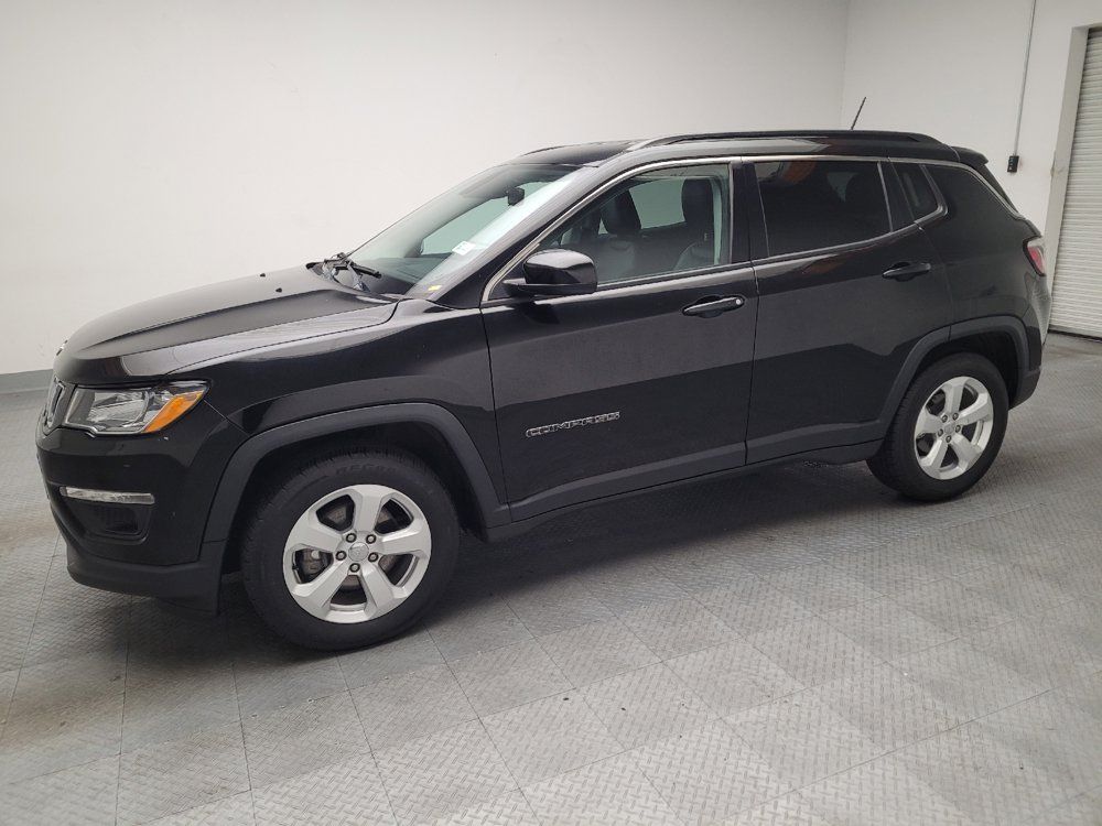 Used 2020 Jeep Compass Latitude w/ Safety & Security Group FWD image 2
