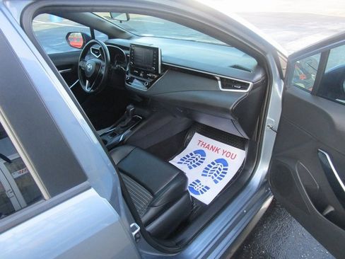 Used 2020 Toyota Corolla XSE image 27