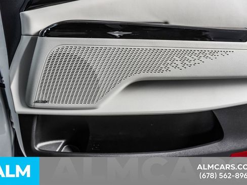 Used 2024 Kia Carnival SX Prestige image 49