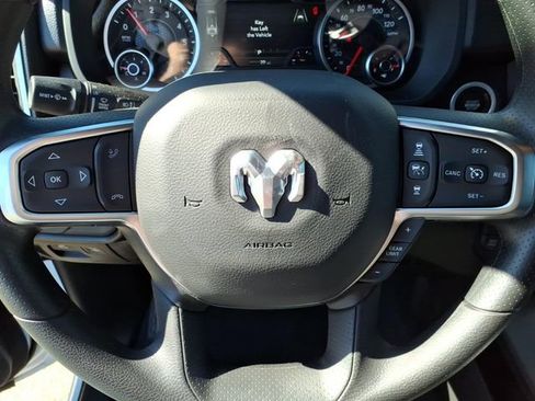 Used 2026 RAM 1500 Express AWD/4WD image 20