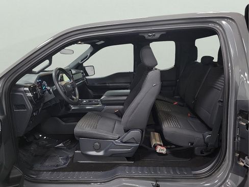 Used 2021 Ford F150 XL w/ Equipment Group 101A High RWD image 9