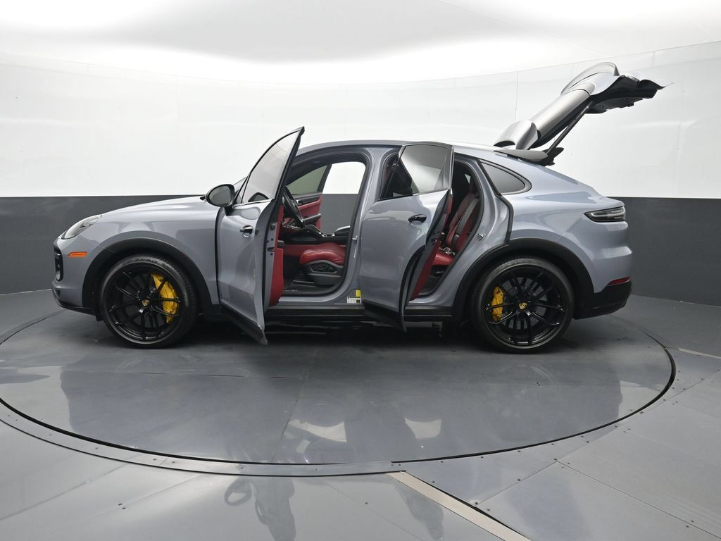 Certified 2023 Porsche Cayenne Turbo GT AWD/4WD image 30