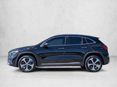 Used 2025 Mercedes-Benz GLA 250 image 9