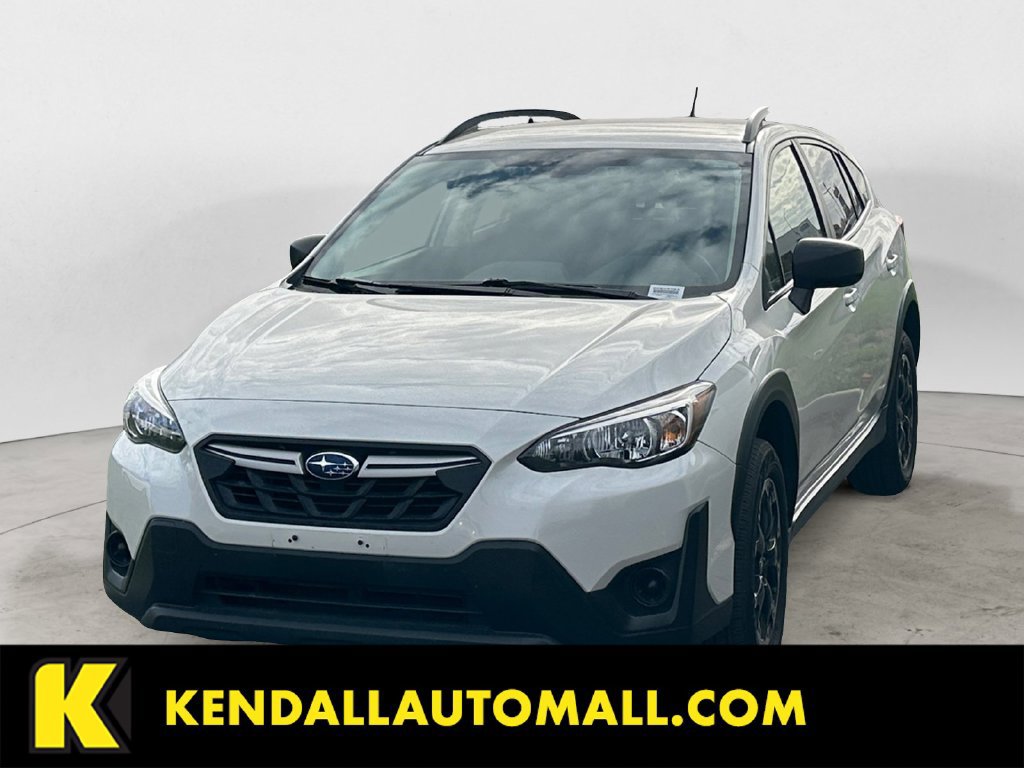 Used 2019 Jeep Cherokee Latitude Plus w/ Cold Weather Group AWD/4WD image 1