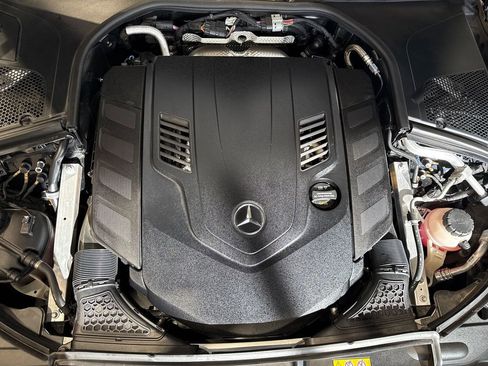 Used 2023 Mercedes-Benz S 580 4MATIC Sedan image 46