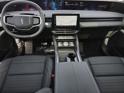 New 2026 Lincoln Nautilus Reserve w/ Jet Appearance Package AWD/4WD image 5