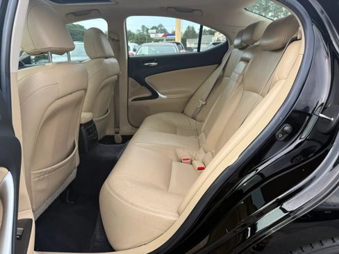 Used 2008 Lexus IS 250 RWD image 11