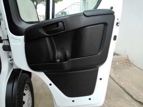 Used 2023 RAM ProMaster 2500 FWD image 23