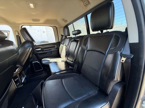 Used 2024 RAM 3500 Laramie w/ Towing Technology Group image 37