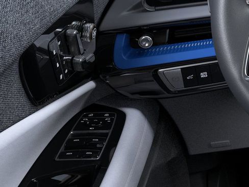 New 2026 Cadillac Optiq Sport 2 image 22