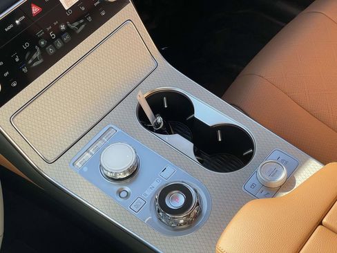 New 2026 Genesis GV80 3.5T Advanced image 18