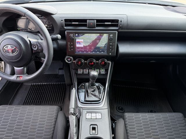 Used 2024 Toyota GR86 RWD image 10