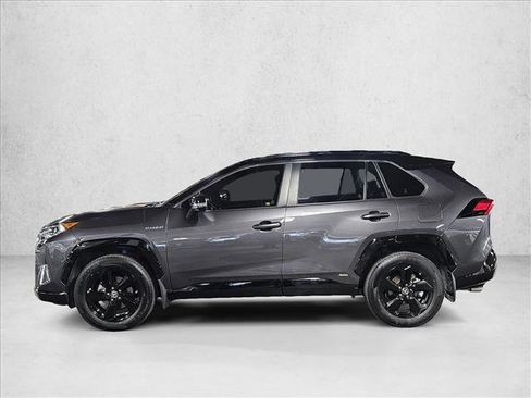 Used 2020 Toyota RAV4 XSE image 9